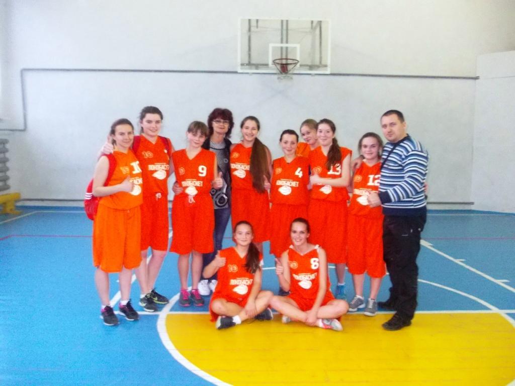 Турнир по баскетболу «Локобаскет – школьная лига»